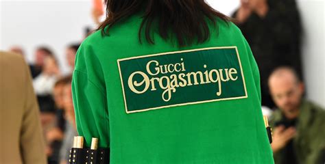 collezione gucci cosa vuole comunicare|La strategia che ha portato Gucci al successo .